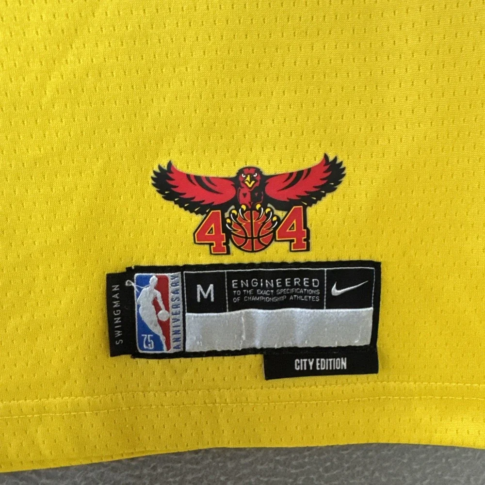 Atlanta Hawks Trae Young #11 Jersey Mens Med Nike 75th Anniversary City Swingman